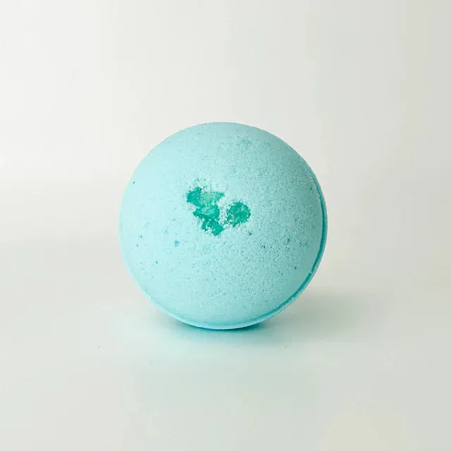 Eucalyptus   Spearmint Bath Bomb