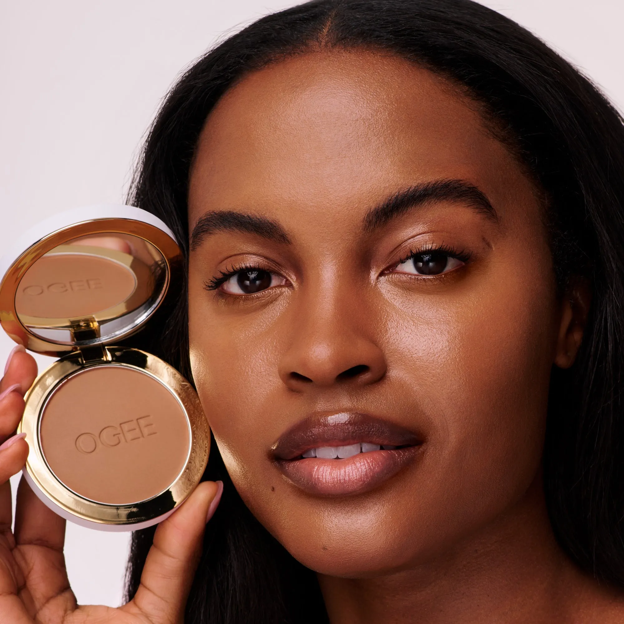 Sculpted Skin-Perfecting Powder