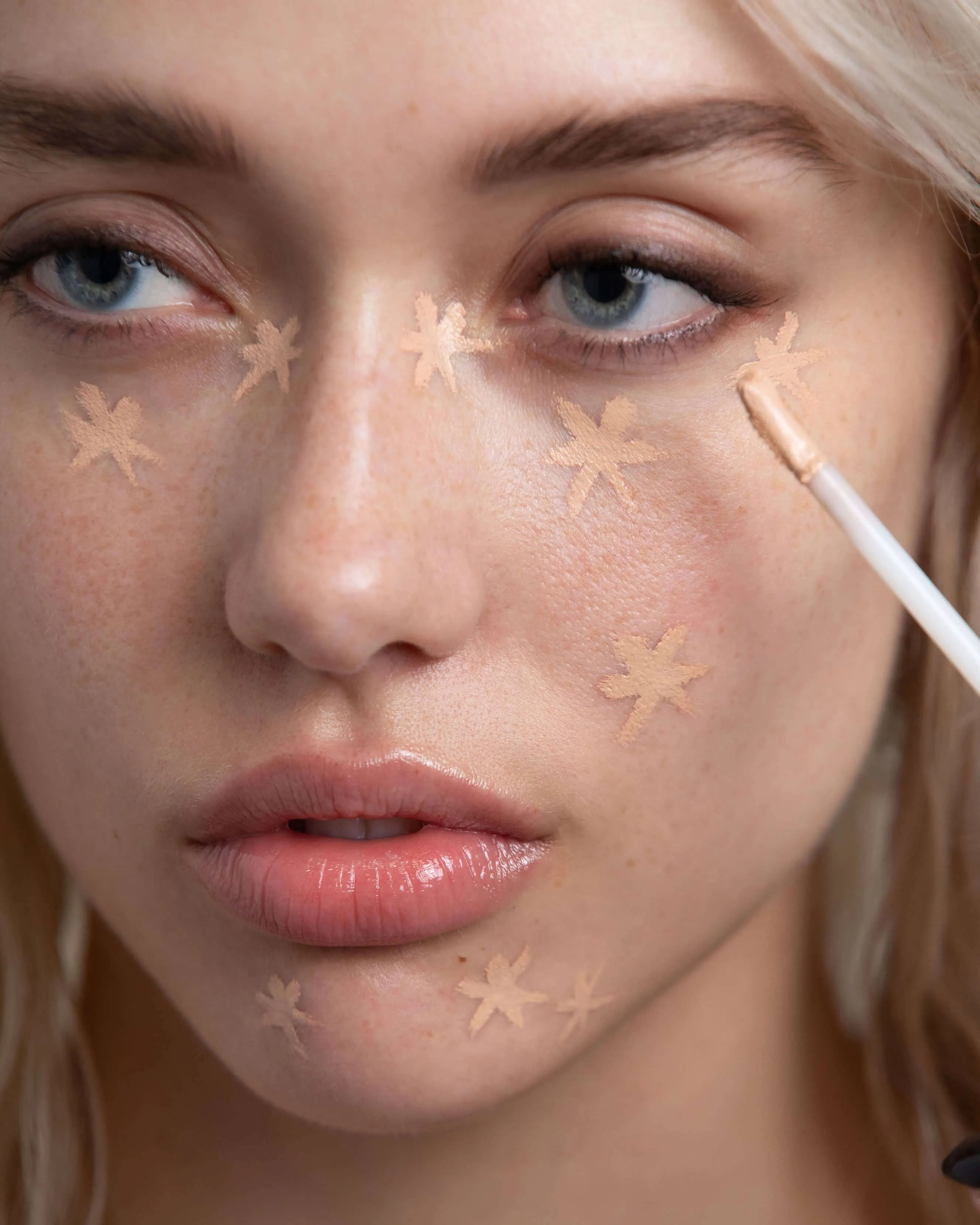 Soft Sorcery Weightless Serum Concealer